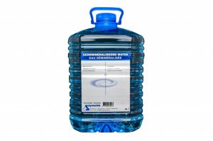 Gedemineraliseerd water, 5ltr/can